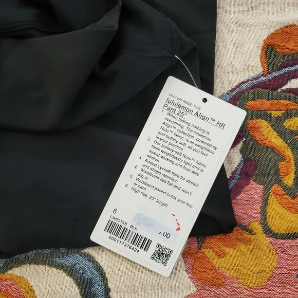 Hawaii Exclusive Black Align Pant, Hard to Get Size 6 - Picture 6 of 7